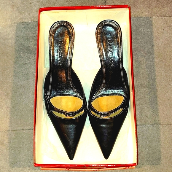 EUC COLE HAAN CITY BLACK LEATHER SLIP-ON MULES POINTED TOE 2½" KITTEN HEELS 6½B - Picture 11 of 14